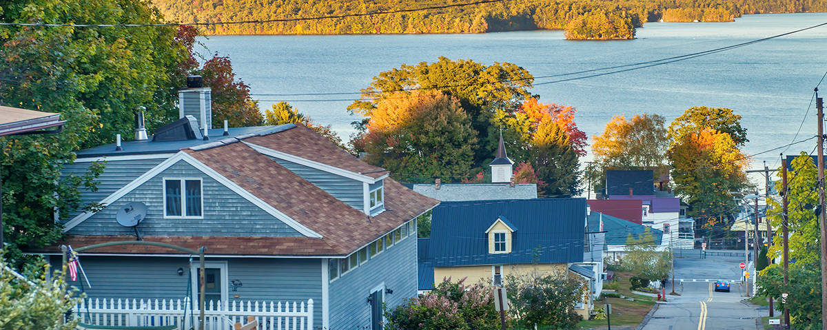 Lake Winnipesaukee in Laconia, New Hampshire in foliage season.