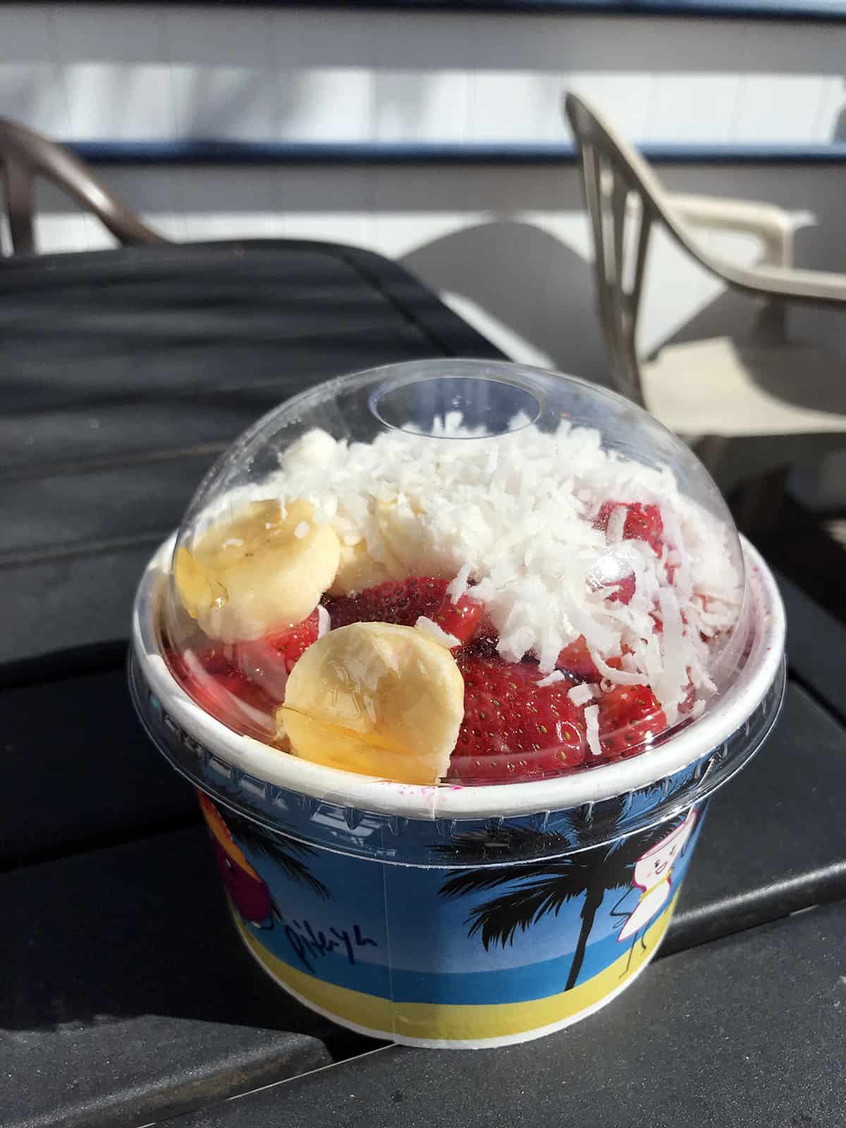 Acai bowl from Crownpoint coffee in San Diego
